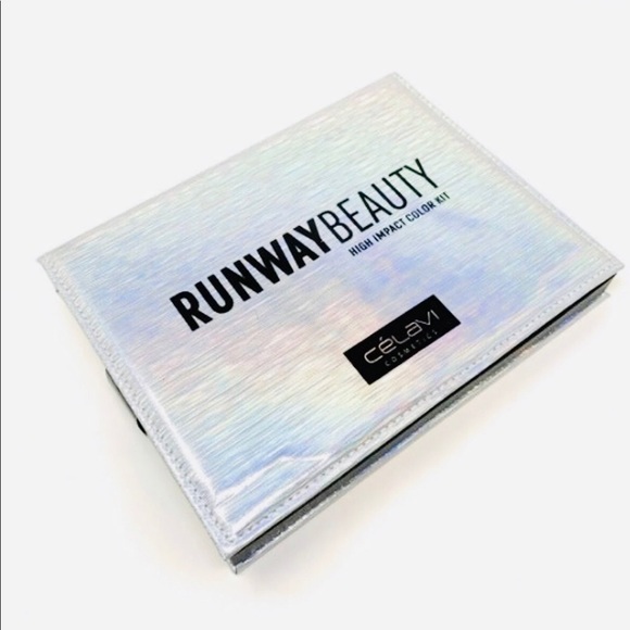 Celavi Runway Beauty High Impact Color. Free gift - Picture 6 of 7